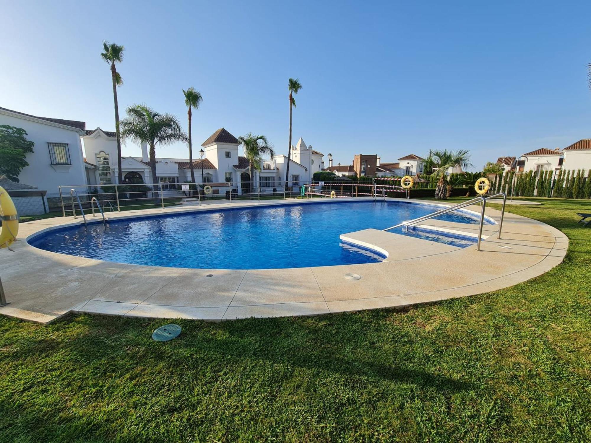 Sun & Palms - Cozy Flat In Quiet Neighbourhood With A Great Pool Area Apartment Malaga Ngoại thất bức ảnh
