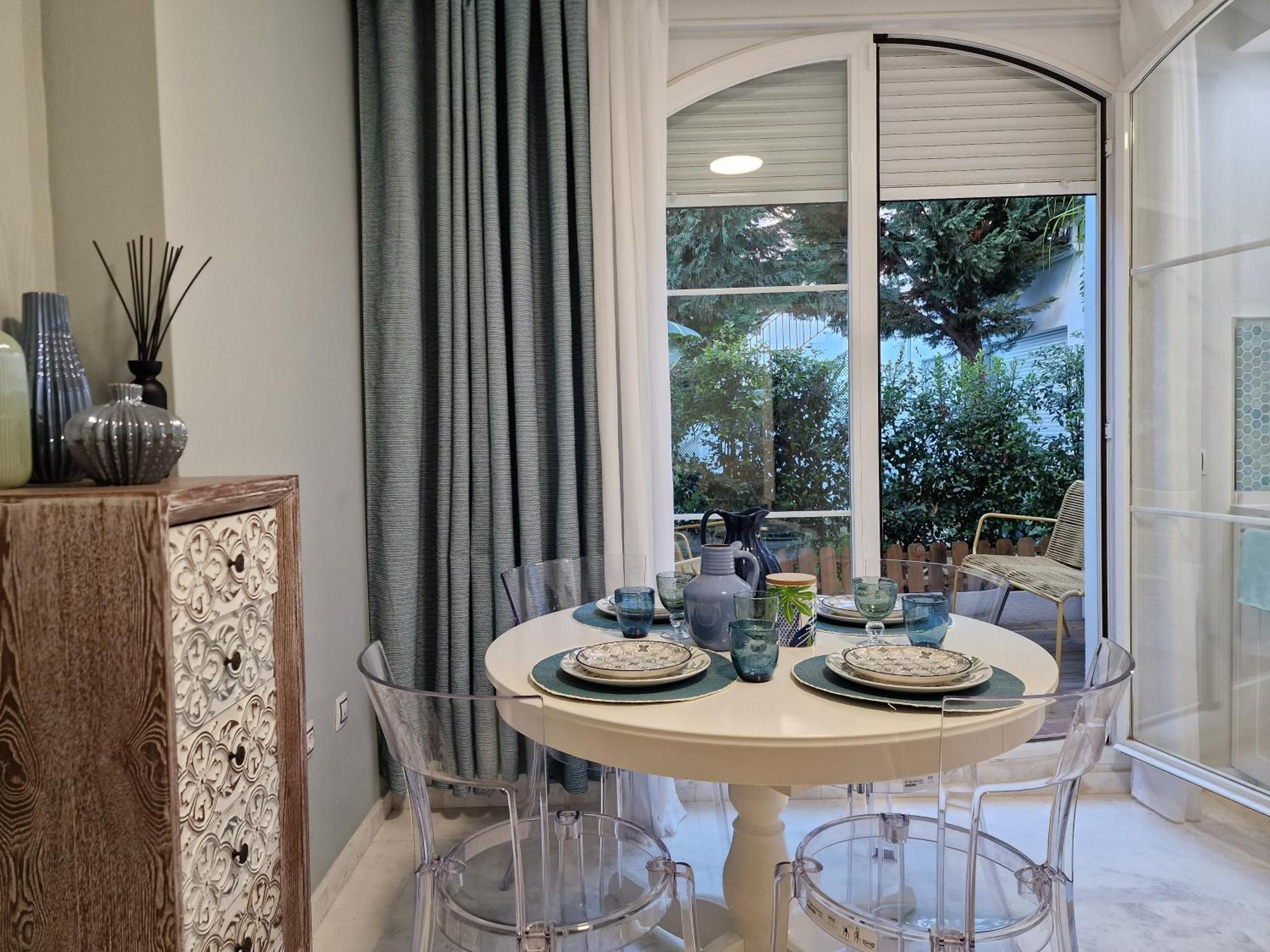 Sun & Palms - Cozy Flat In Quiet Neighbourhood With A Great Pool Area Apartment Malaga Ngoại thất bức ảnh